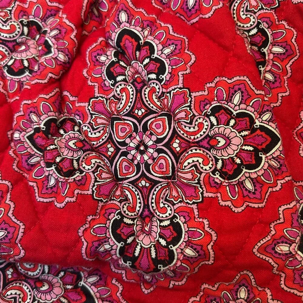 Vera Bradley Frankly Scarlet zippered tote in red/multicolor; retired pattern